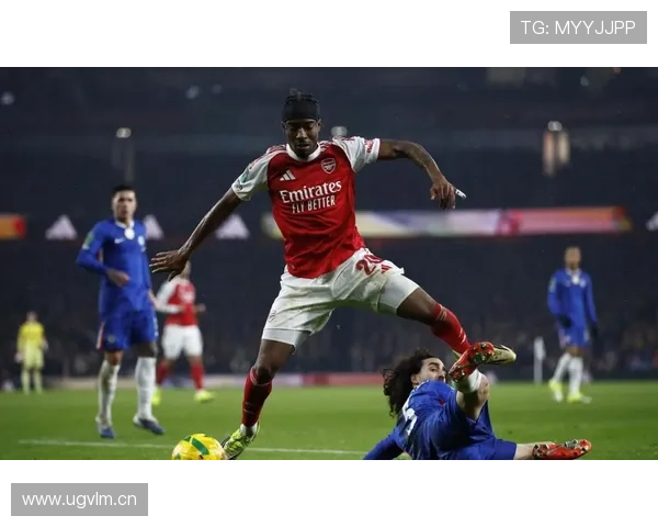 曼城进攻节奏紊乱，表面攻势如潮实则失控隐患显现